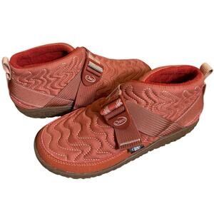 Chaco Rumble Puff Quilted Ankle Boots Sz 6 Comfort Outdoor Gorpcore Hiking EUC